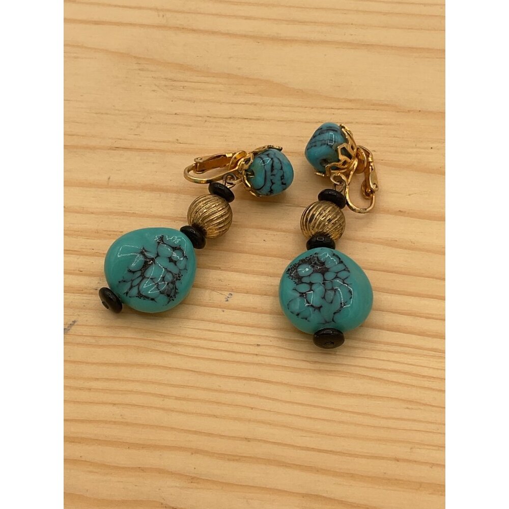 Turquoise Gold Clip On Earrings With Black Accents